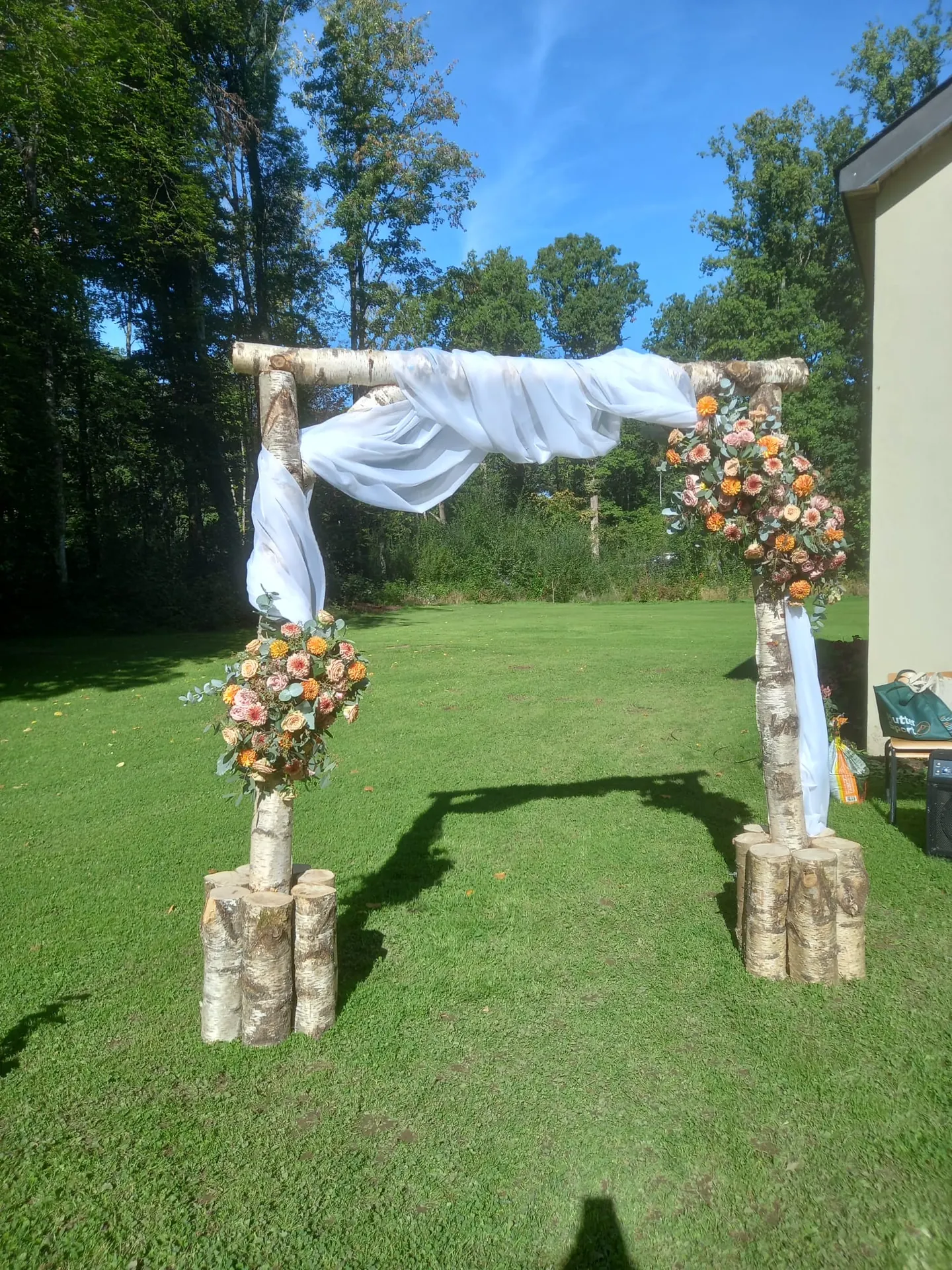 Composition florale pour événement - mariage, baptême, communion, deuil