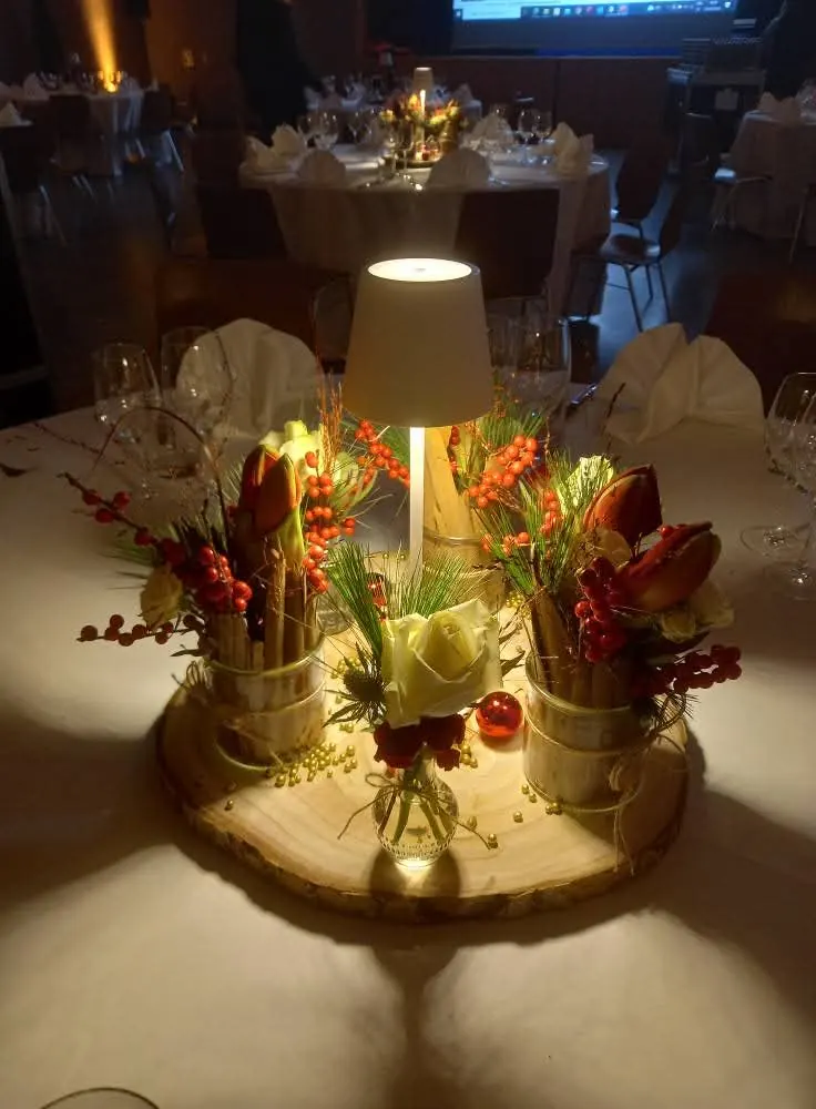 Composition florale pour événement - mariage, baptême, communion, deuil